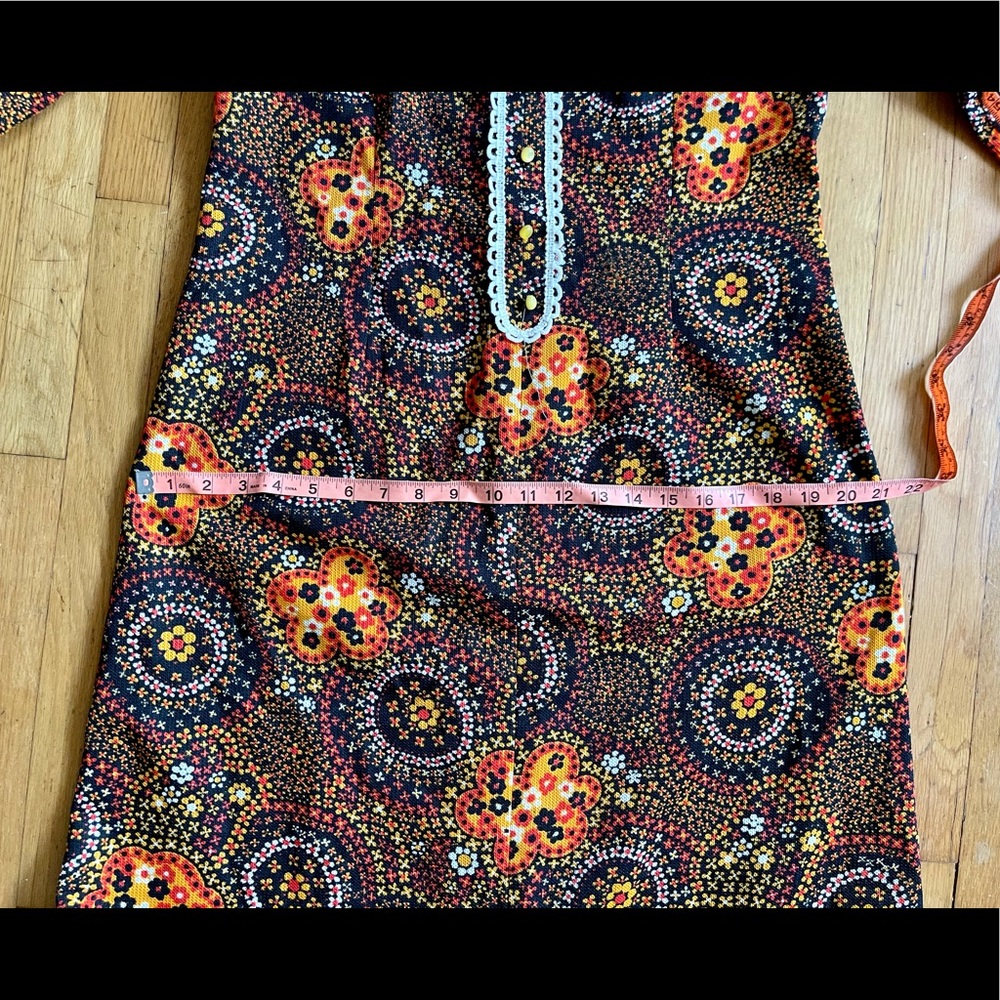 SOLD 70s Psychedelic Floral Mandala Prairie Dress - Picture 7 of 13